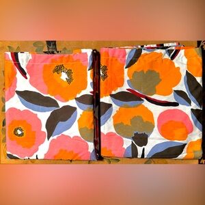 MARIMEKKO Rosium King Set of 2 Pillow Shams 100% Cotton EUC